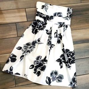 Ann Taylor Petite 6 Silk Floral Dress Strapless Black & White